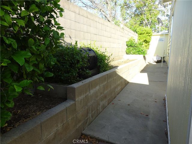 12618 3rd Street 1, Yucaipa, CA 92399