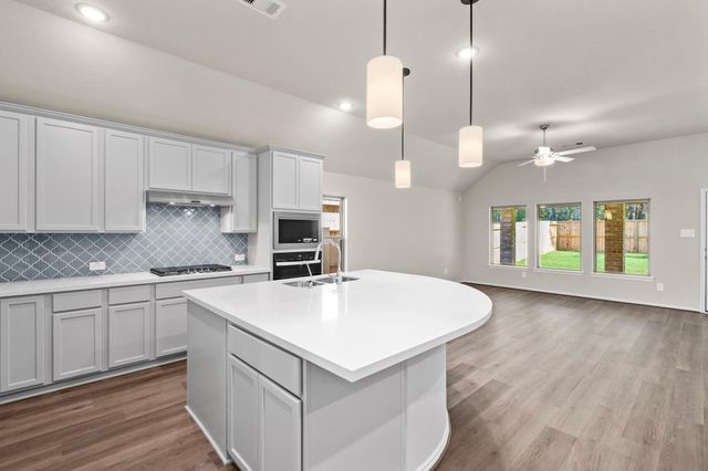 22423 Sawmill Pass Lane, Porter, TX 77365