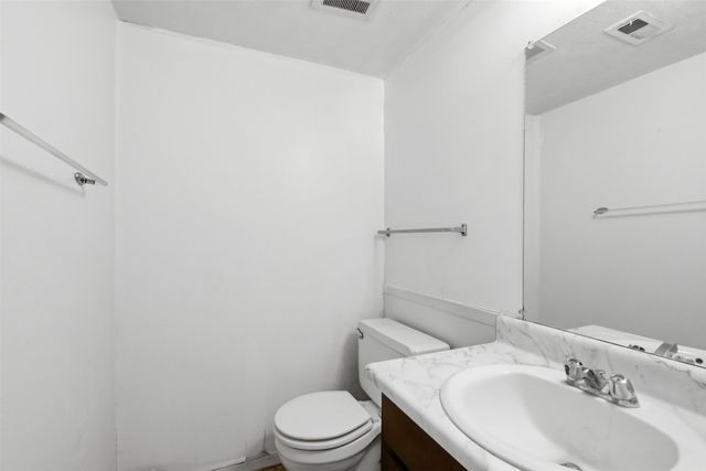 2702 Patricia Loop, Garland, TX 75041