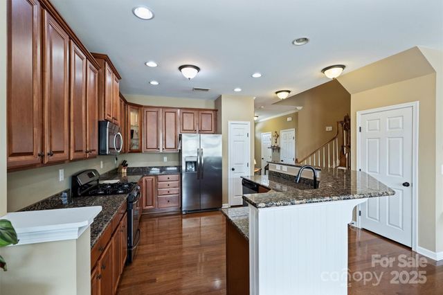 21604 Old Canal Street, Cornelius, NC 28031