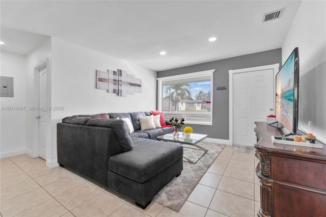3171 NW 16th Street, Lauderhill, FL 33311