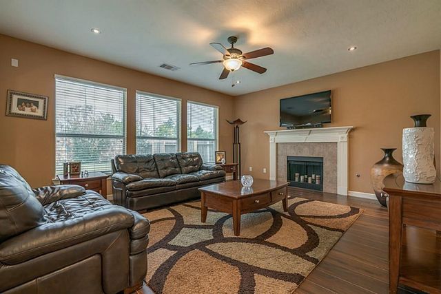 14931 Opera House Row Drive, Cypress, TX 77429