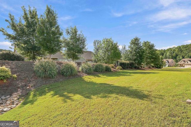 45 Maple Leaf Road, Sharpsburg, GA 30277
