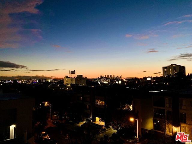 1232 N KINGS Road 202, West Hollywood, CA 90069