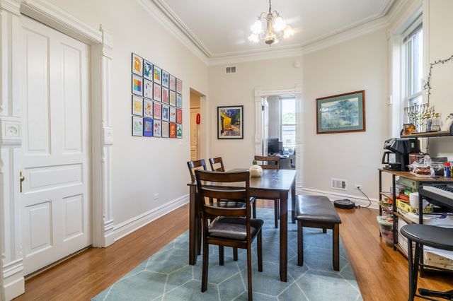 2034 N ORLEANS Street 2, Chicago, IL 60614