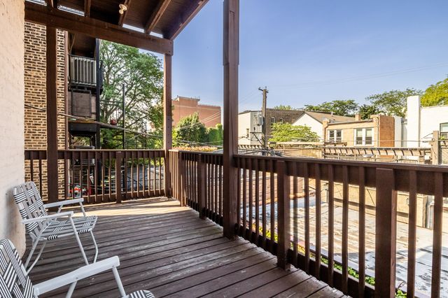 2034 N ORLEANS Street 2, Chicago, IL 60614