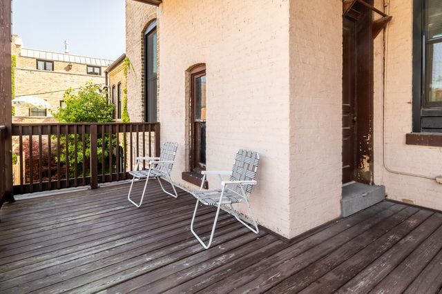 2034 N ORLEANS Street 2, Chicago, IL 60614