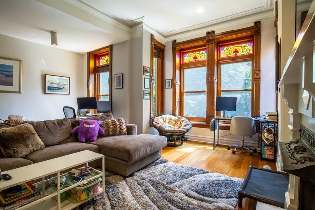 2034 N ORLEANS Street 2, Chicago, IL 60614