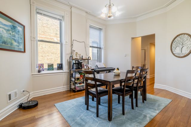 2034 N ORLEANS Street 2, Chicago, IL 60614
