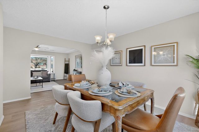 8900 Lagrima De Oro Road NE, Albuquerque, NM 87111