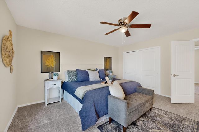 8900 Lagrima De Oro Road NE, Albuquerque, NM 87111