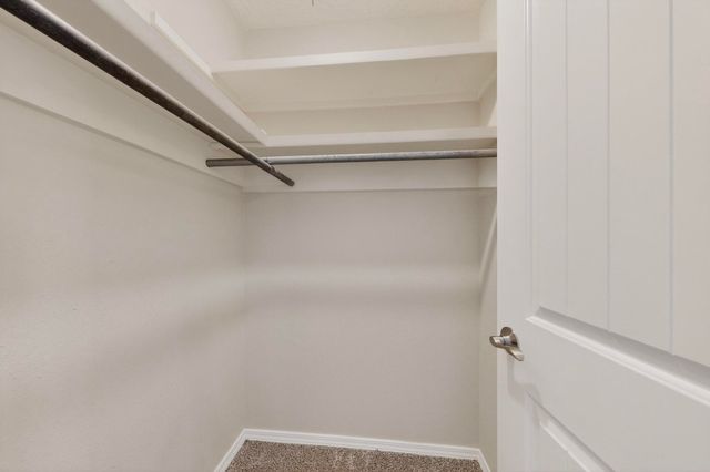 8900 Lagrima De Oro Road NE, Albuquerque, NM 87111