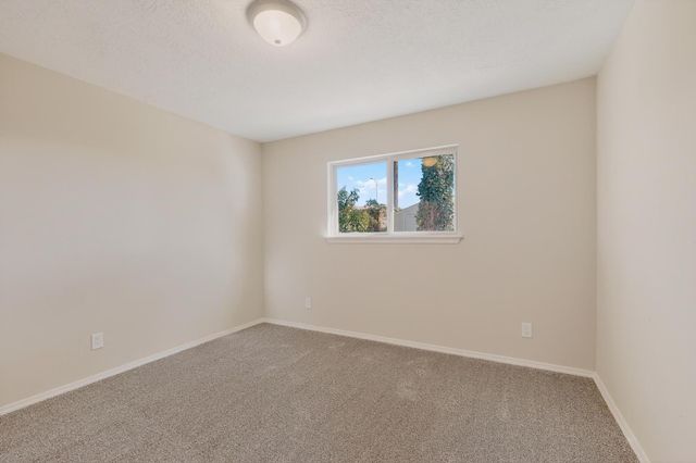 8900 Lagrima De Oro Road NE, Albuquerque, NM 87111