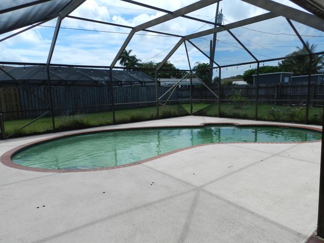 3151 Pinehurst Drive, Lake Worth, FL 33467