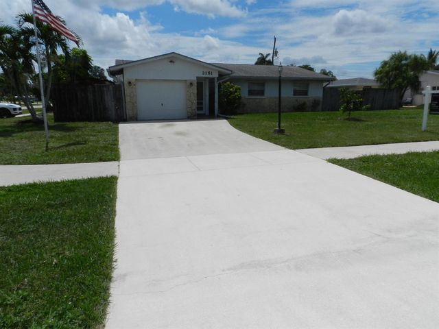 3151 Pinehurst Drive, Lake Worth, FL 33467