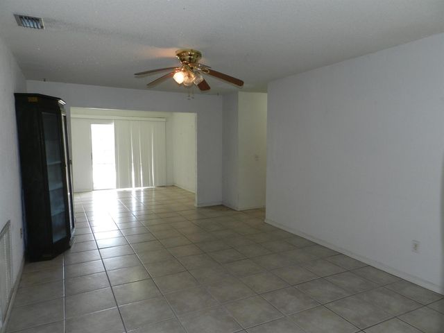 3151 Pinehurst Drive, Lake Worth, FL 33467