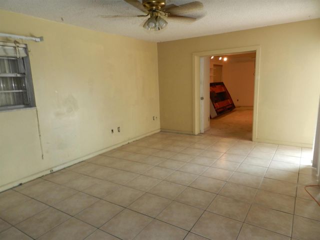 3151 Pinehurst Drive, Lake Worth, FL 33467