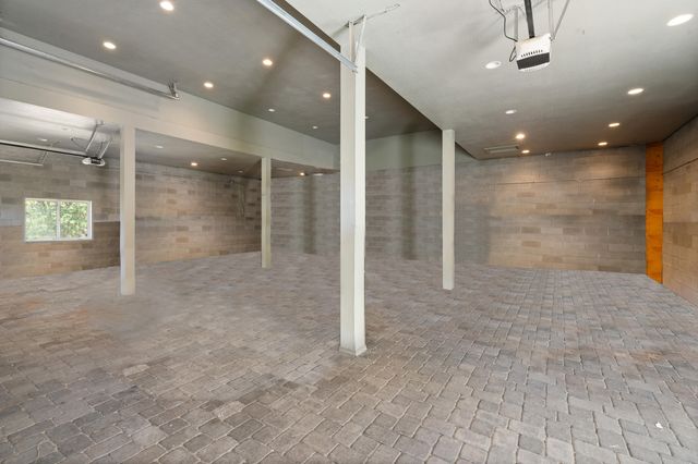 925 Galls Creek Road, Gold Hill, OR 97525