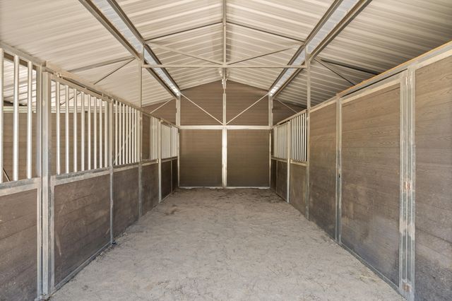 925 Galls Creek Road, Gold Hill, OR 97525