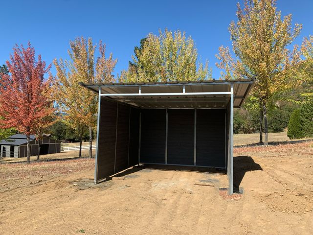 925 Galls Creek Road, Gold Hill, OR 97525