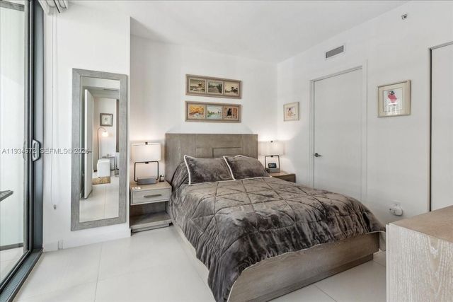 1300 S Miami Ave 3008, Miami, FL 33130