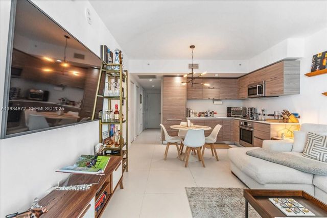 1300 S Miami Ave 3008, Miami, FL 33130