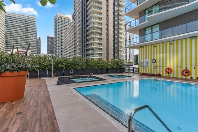 1300 S Miami Ave 3008, Miami, FL 33130