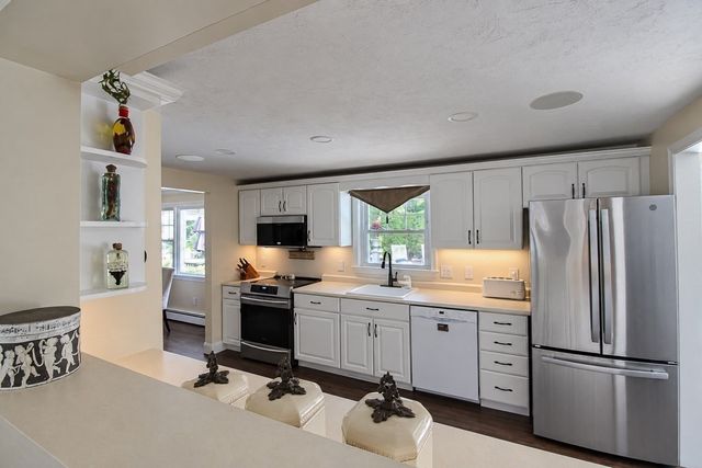 4 Temi Road, Chelmsford, MA 01824