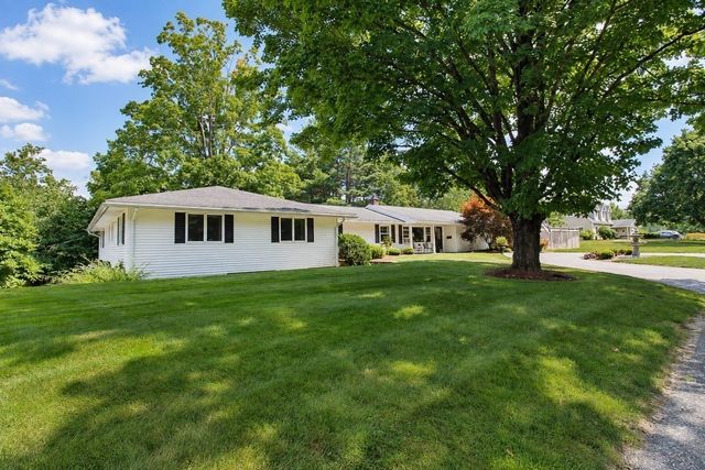 4 Temi Road, Chelmsford, MA 01824