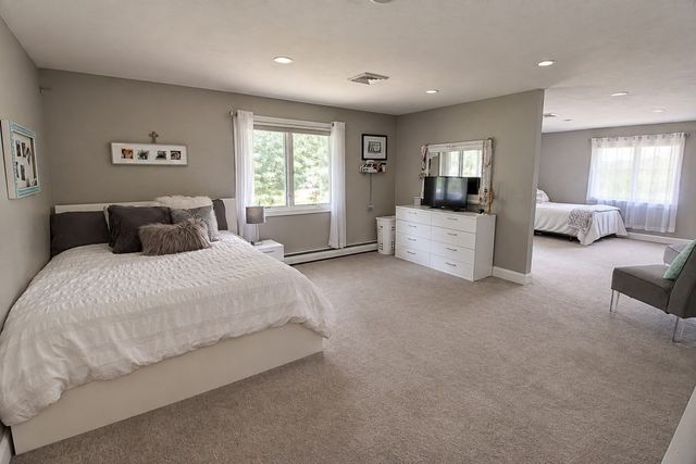 4 Temi Road, Chelmsford, MA 01824