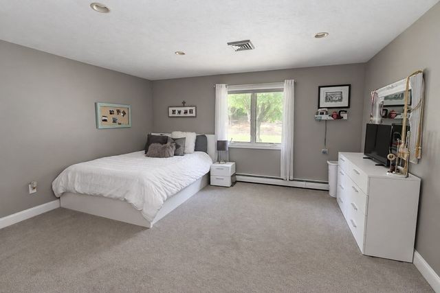 4 Temi Road, Chelmsford, MA 01824