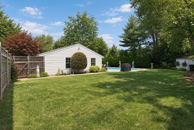 4 Temi Road, Chelmsford, MA 01824