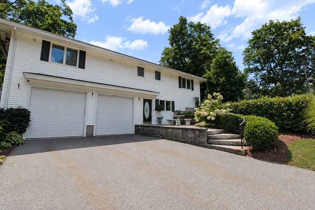 4 Temi Road, Chelmsford, MA 01824