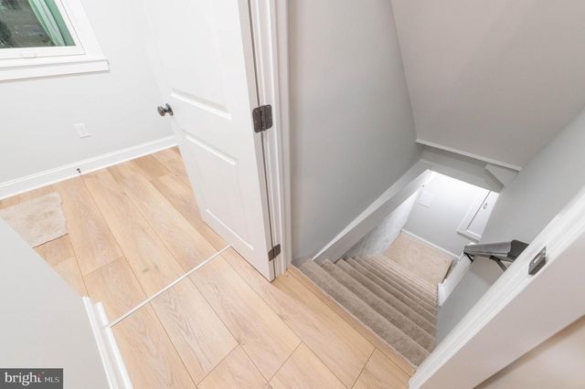 220 N ROLLING RD, Springfield, PA 19064