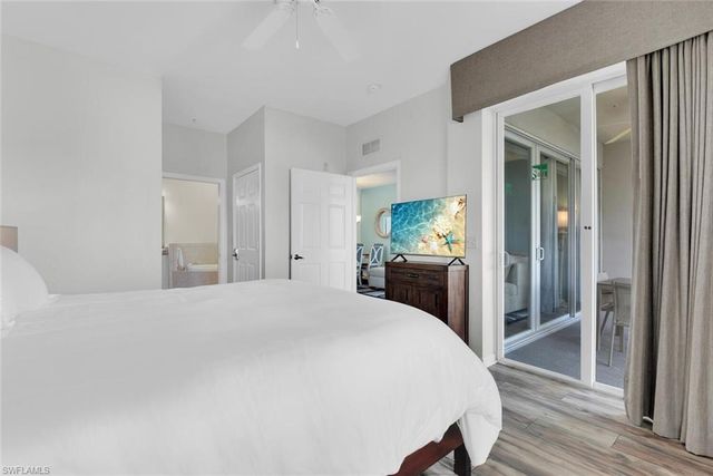 7930 Mahogany Run LN # 826, Naples, FL 34113