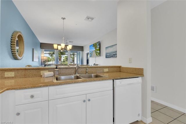 7930 Mahogany Run LN # 826, Naples, FL 34113