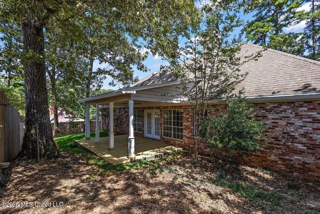 427 Apple Valley, Pearl, MS 39208