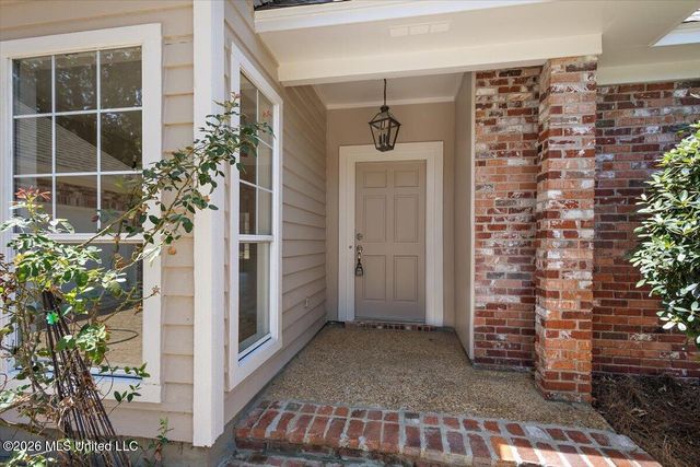 427 Apple Valley, Pearl, MS 39208