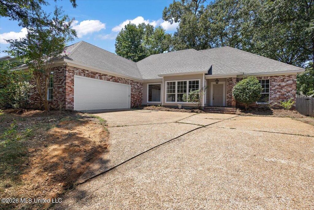 427 Apple Valley, Pearl, MS 39208