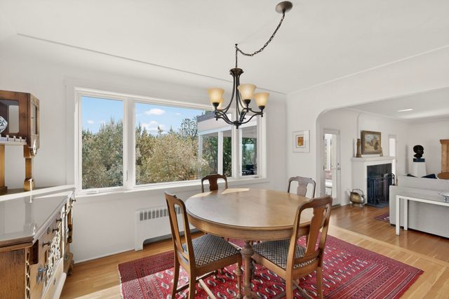 1064 Bishops Lodge Road, Santa Fe, NM 87501