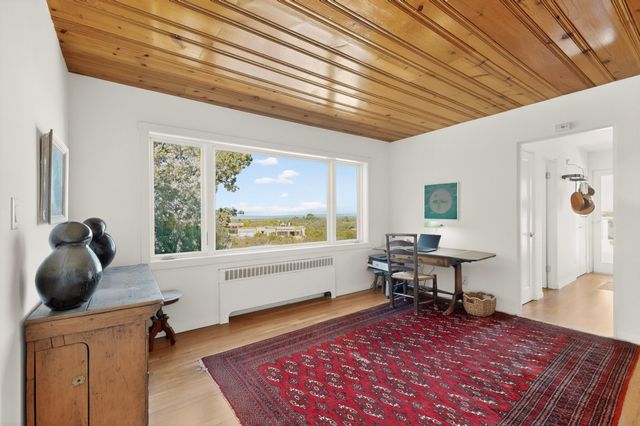 1064 Bishops Lodge Road, Santa Fe, NM 87501