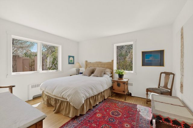 1064 Bishops Lodge Road, Santa Fe, NM 87501