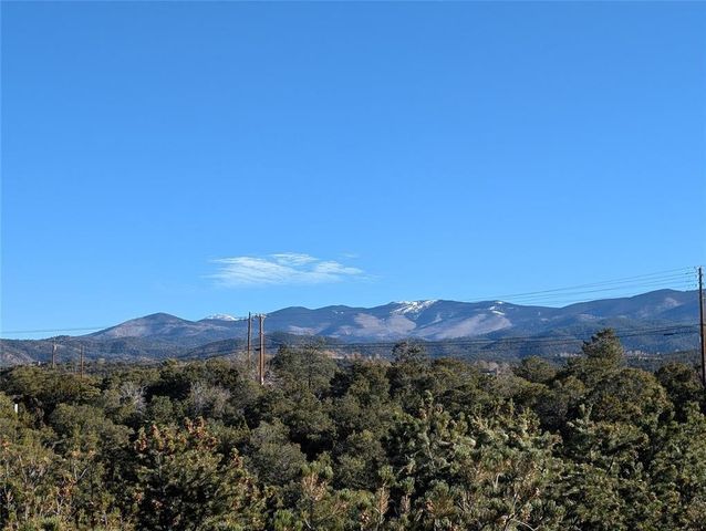 1064 Bishops Lodge Road, Santa Fe, NM 87501
