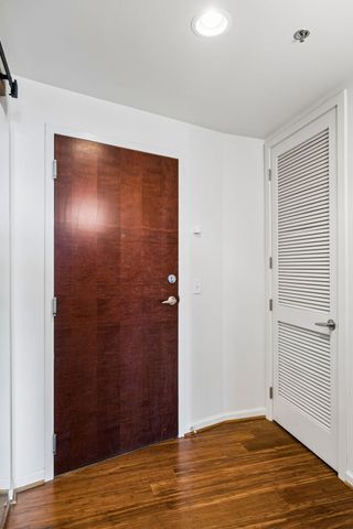 415 Church St Apt 1515, Nashville, TN 37219