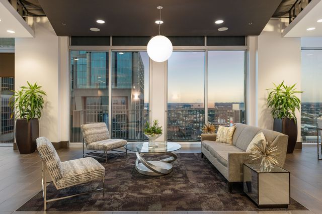 415 Church St Apt 1515, Nashville, TN 37219