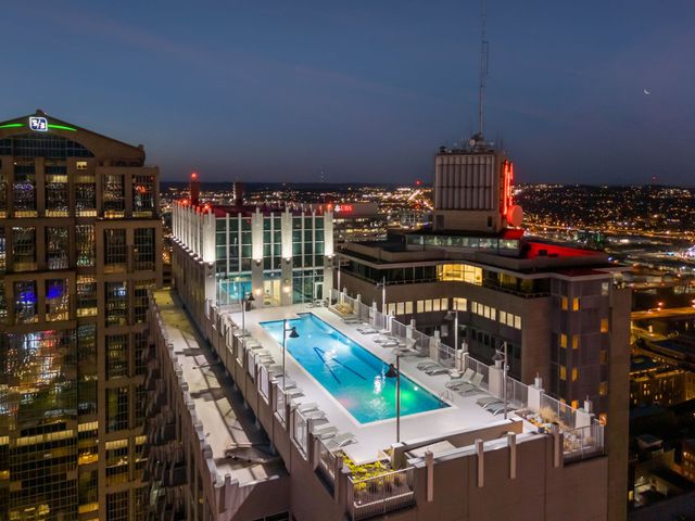 415 Church St Apt 1515, Nashville, TN 37219