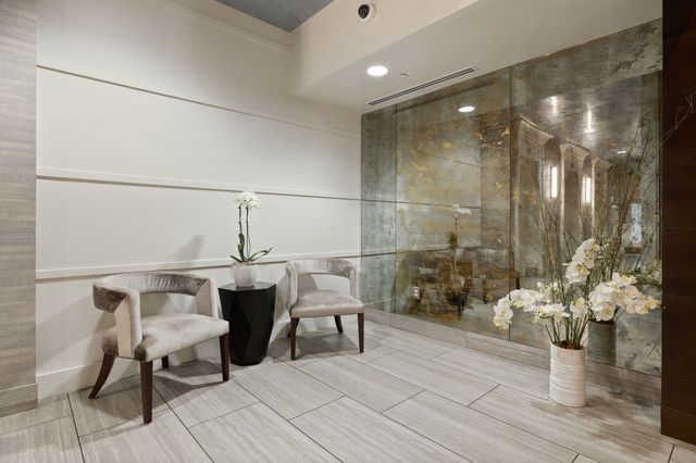 415 Church St Apt 1515, Nashville, TN 37219