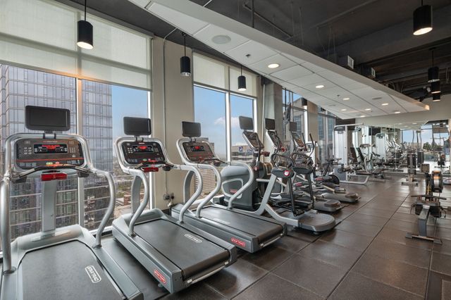 415 Church St Apt 1515, Nashville, TN 37219