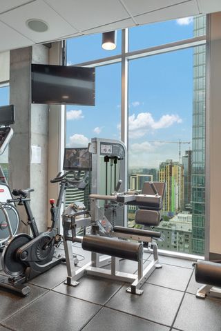 415 Church St Apt 1515, Nashville, TN 37219