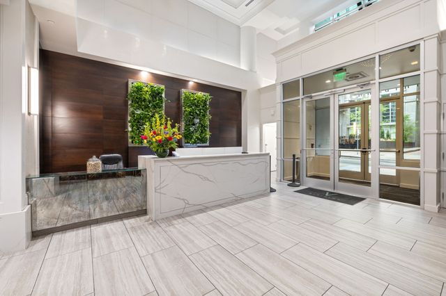 415 Church St Apt 1515, Nashville, TN 37219